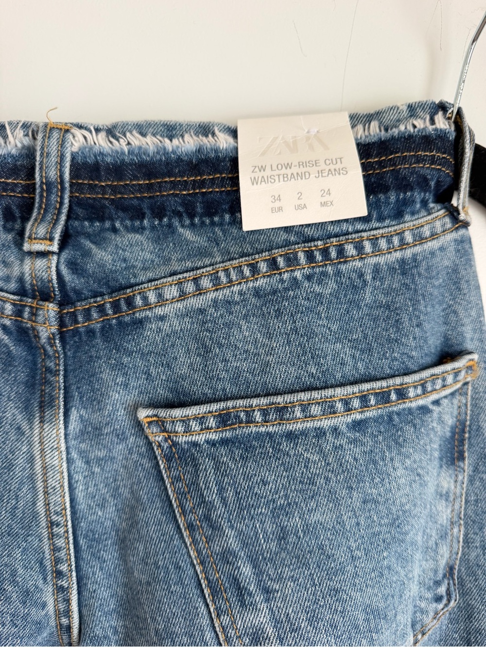 Zara Low Rise Jean - Picture 4 of 5